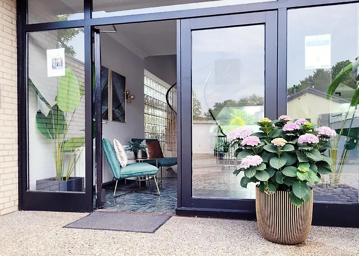 Moderne Maisonette Ferienwohnung Mit Gartenzugang, Nur 7 Gehminuten Zum Strand, Parkplatz & Fahrradunterstellplatz