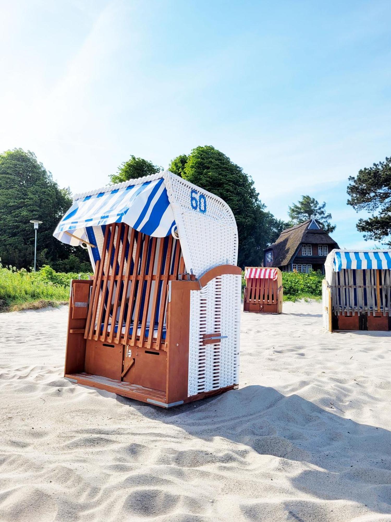 Moderne Maisonette: Strandnahe Mit Garten Apartment